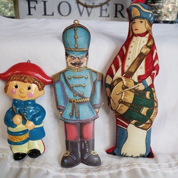 3 Vintage Christmas Tree Soldier Ornaments Drummer Boy Holiday - Picture 1 of 10